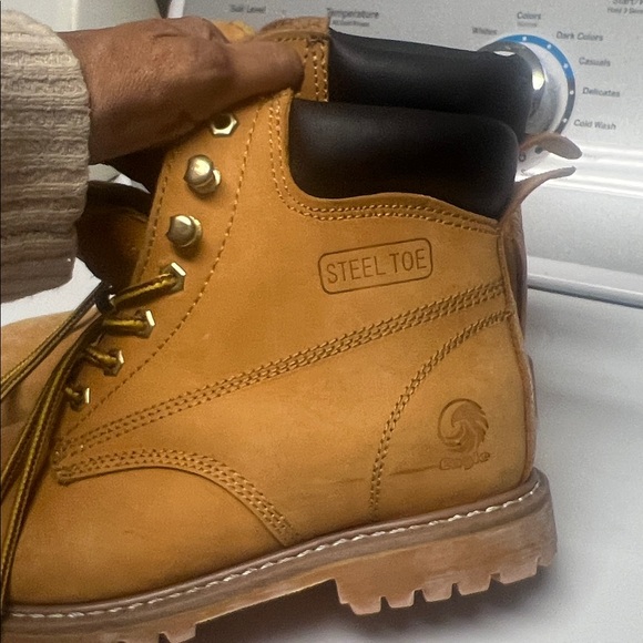 Tan Lace-Up Boots Like Timberland - Picture 4 of 6
